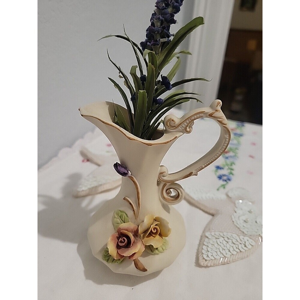 Vintage Capodimonte Neopolitan Porcelain Bud Vase With Applied Flowers & Handle